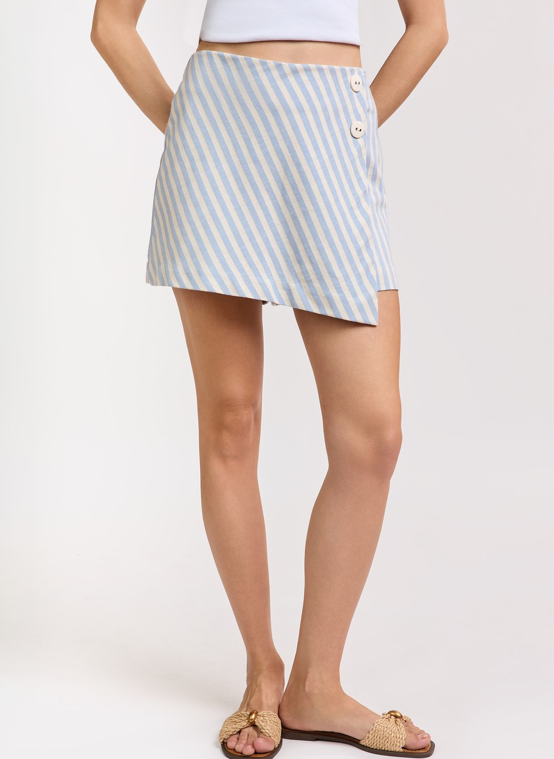 SHORTS SAIA LISTRADA ALGODAO ZOE SHORTS SAIA LISTRADA ALGODAO ZOE