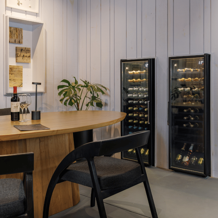 ADEGA VERTICAL AD200 PORTA DIREITA