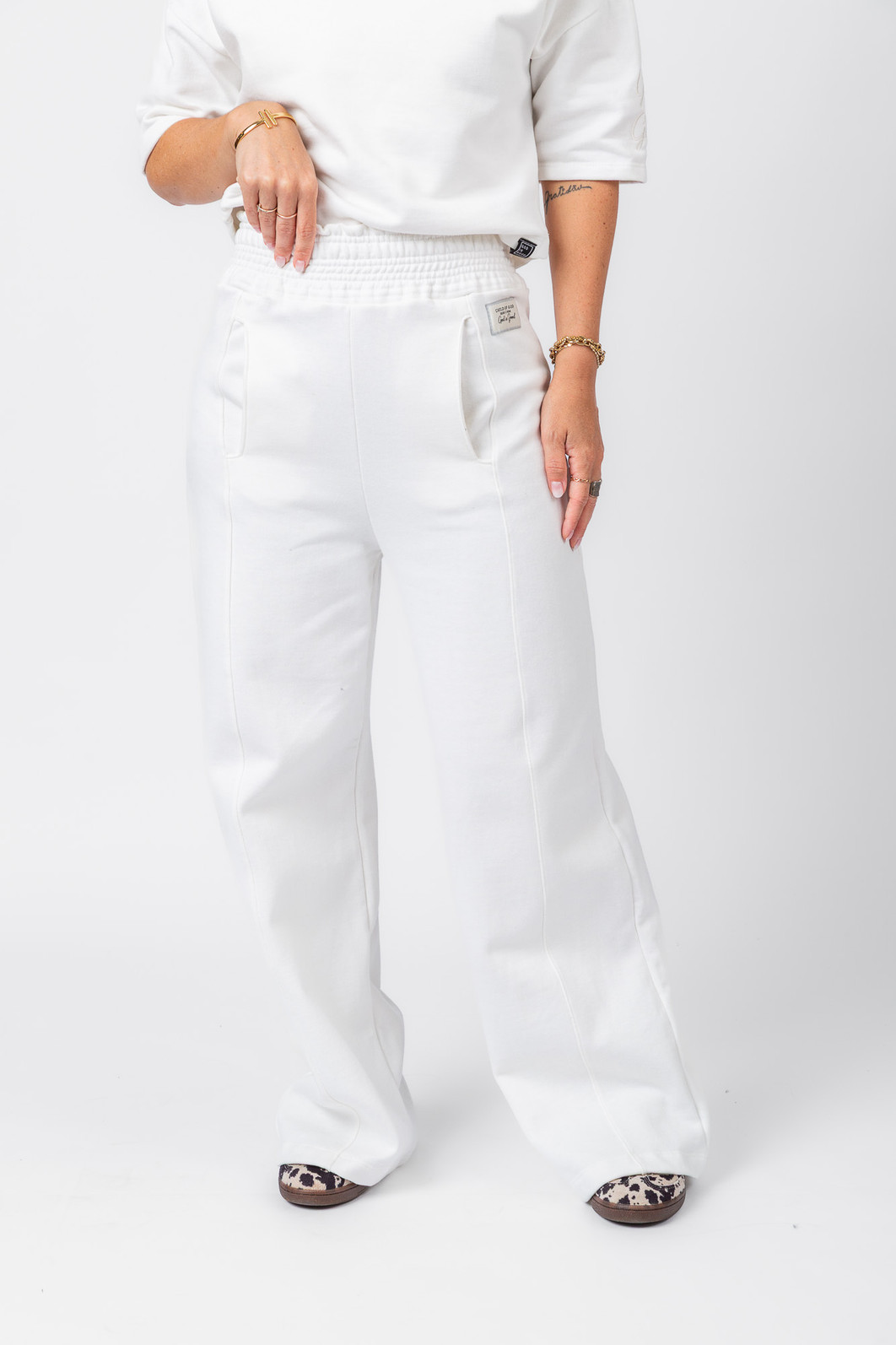 CONJUNTO ESSENTIAL CONJUNTO ESSENTIAL