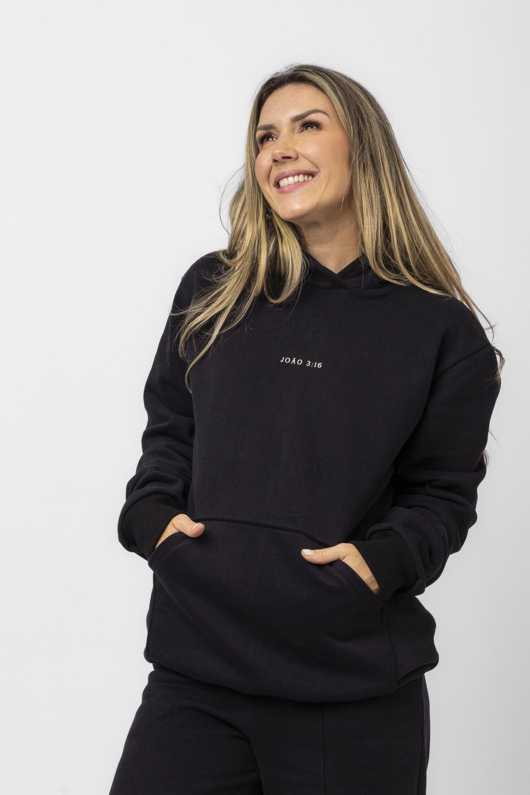 CASACO MOLETOM OVERSIZED JOAO 3:16 CASACO MOLETOM OVERSIZED JOAO 3:16