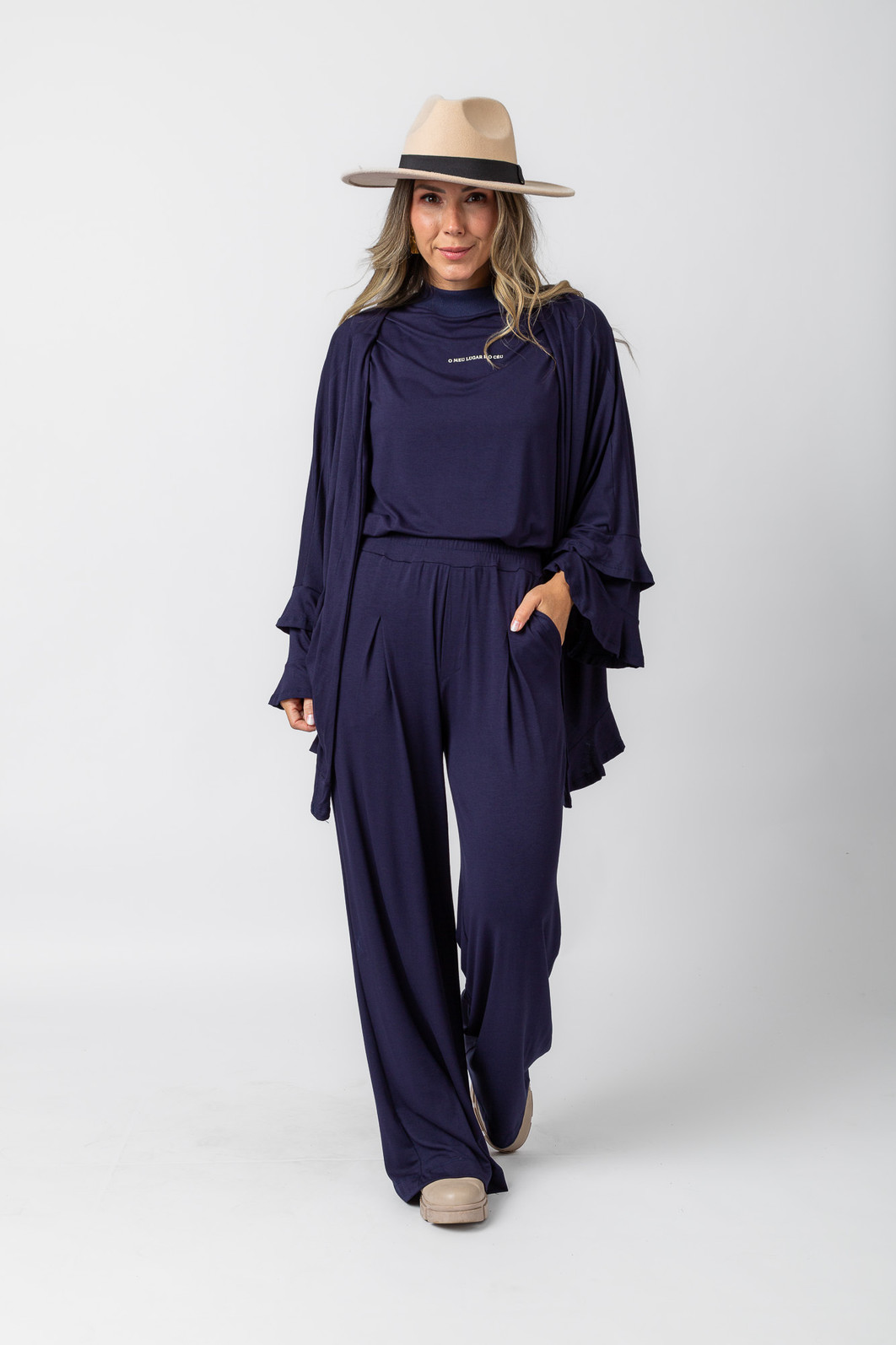 TRIO ESSENCIAL MARINHO - KIMONO + CALÇA + BLUSA ECLESIASTE TRIO ESSENCIAL MARINHO - KIMONO + CALÇA + BLUSA ECLESIASTE