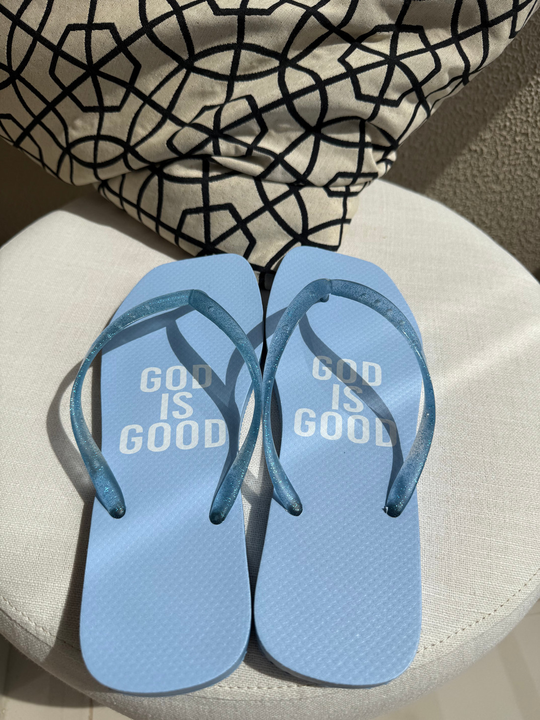 CHINELO GOD IS GOOD CHINELO GOD IS GOOD