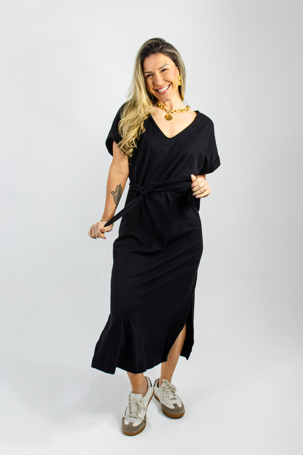 VESTIDO ELE GOVERNA VESTIDO ELE GOVERNA