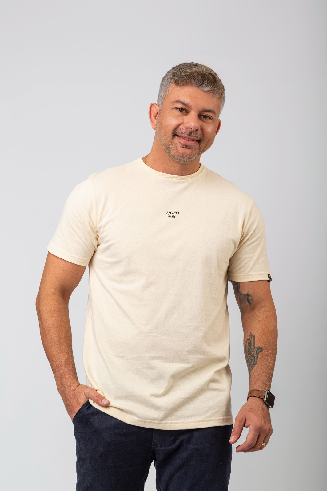 CAMISETA PERFEITO AMOR OFF WHITE CAMISETA PERFEITO AMOR OFF WHITE