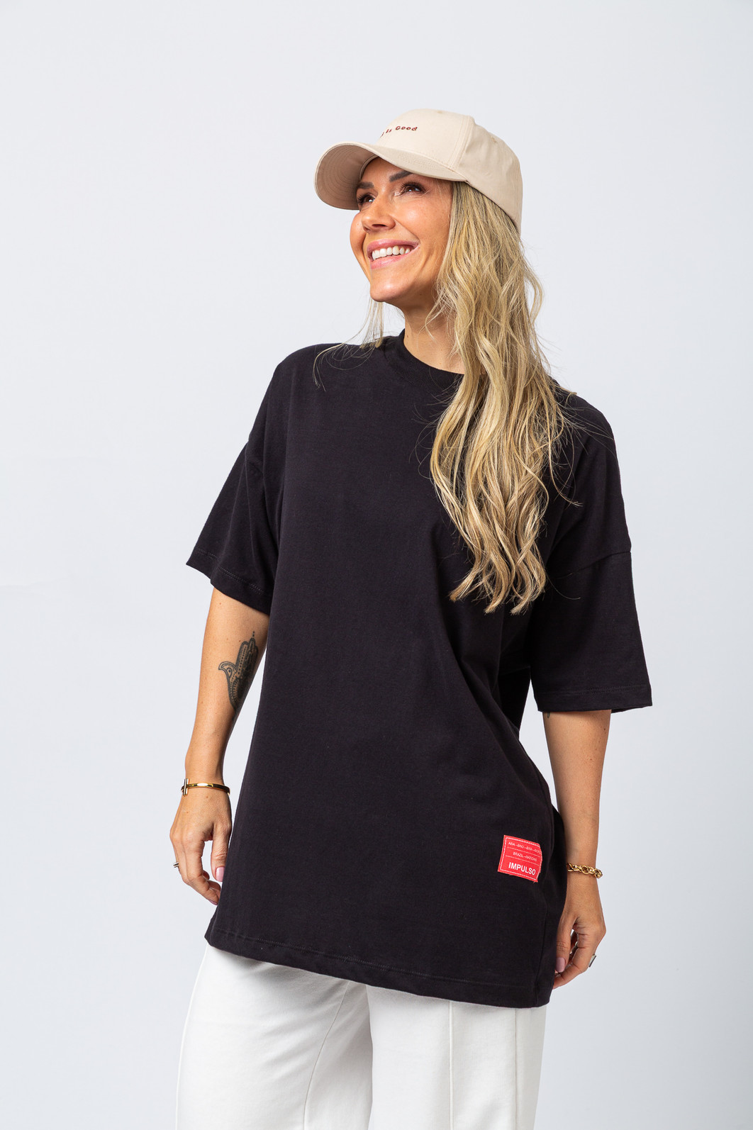 T-SHIRT MAXI OVERSIZED JESUS SALVOU A MINHA VIDA