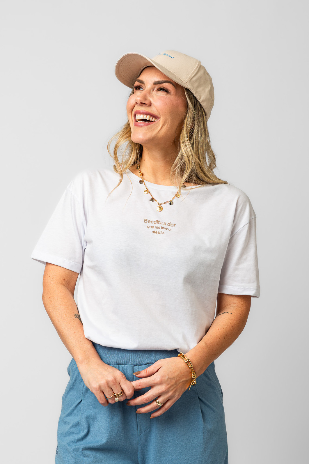 T-SHIRT BENDITA T-SHIRT BENDITA