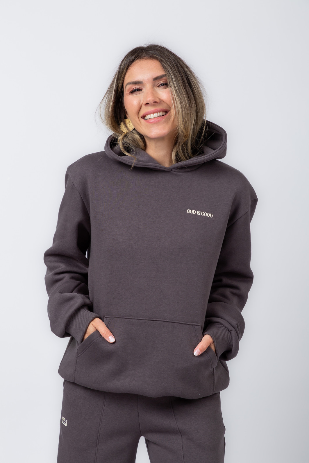 CASACO OVERSIZED MOLETOM MATEUS