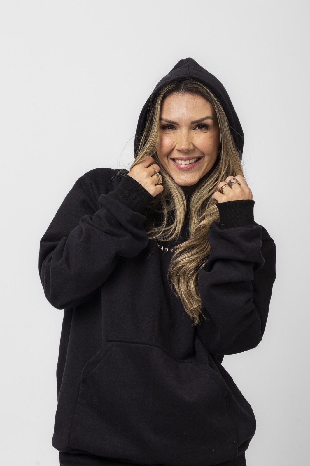 CASACO MOLETOM OVERSIZED JOAO 3:16 CASACO MOLETOM OVERSIZED JOAO 3:16