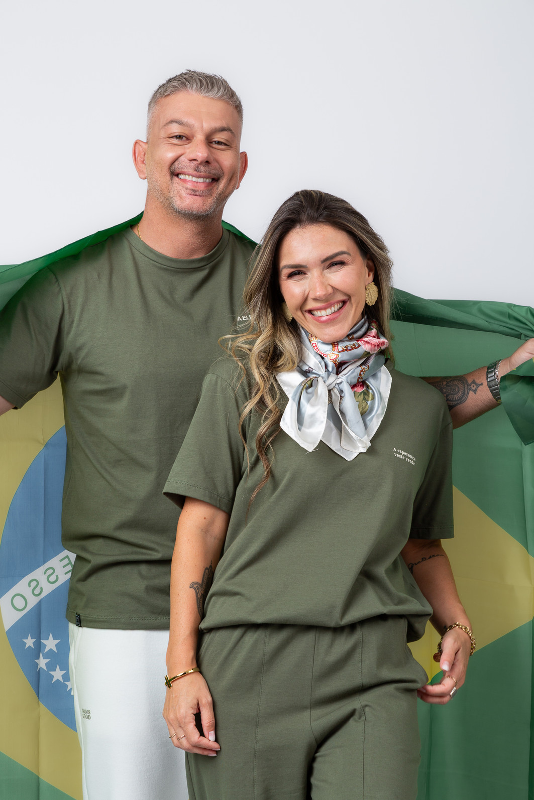 T-SHIRT OVERSIZED ESPERANÇA VERDE