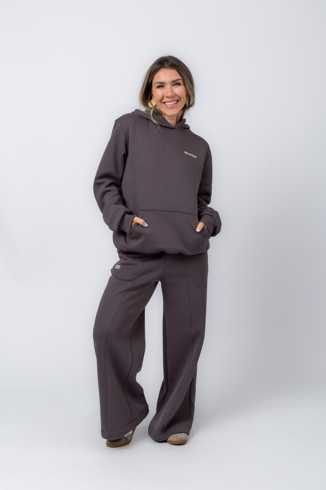 CASACO OVERSIZED MOLETOM MATEUS