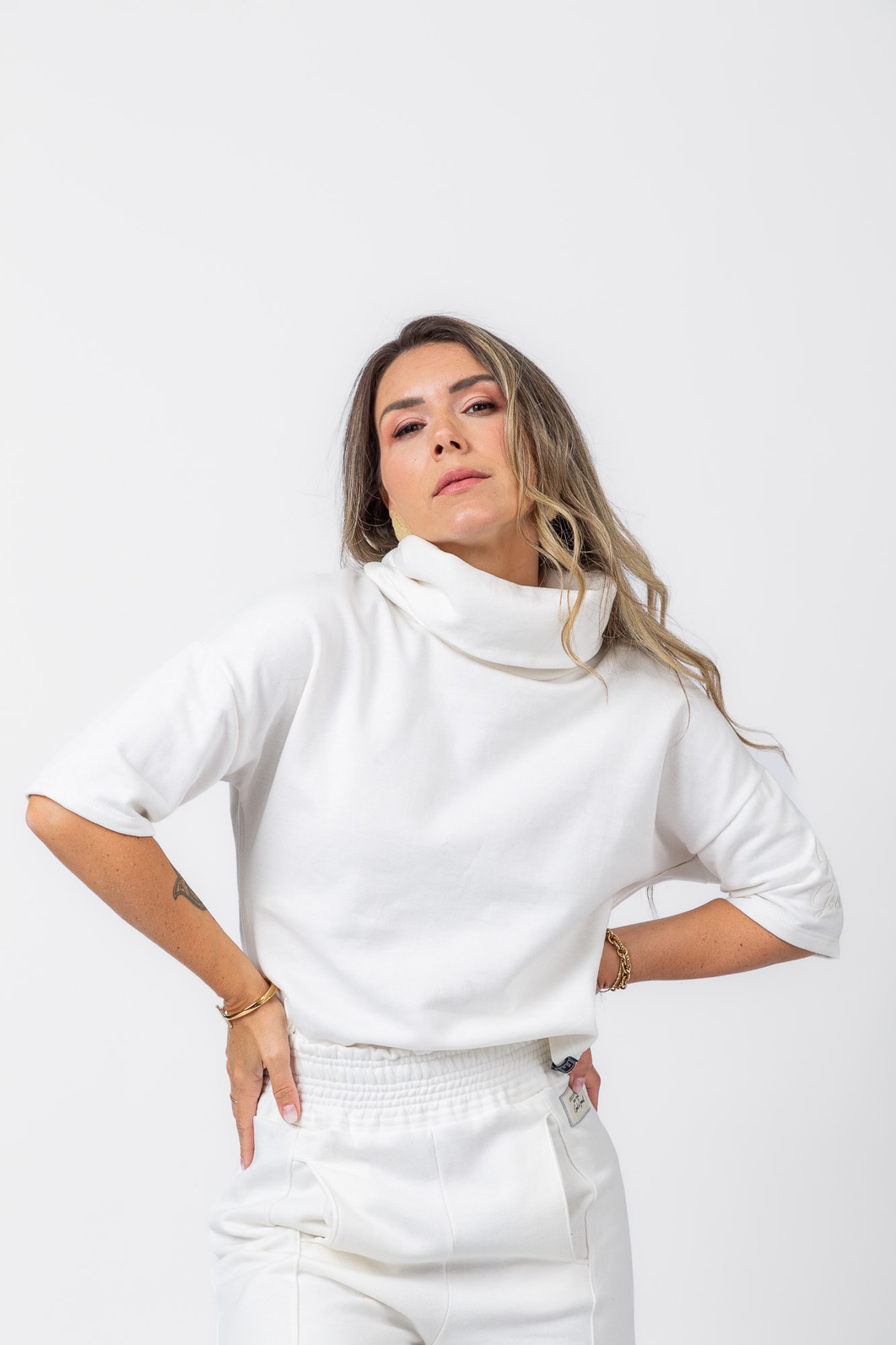 CONJUNTO ESSENTIAL CONJUNTO ESSENTIAL