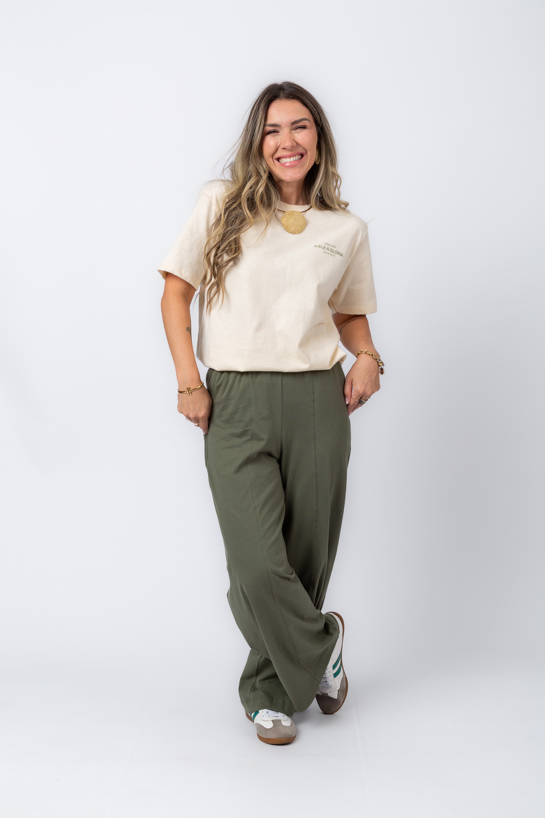 T-SHIRT OVERSIZED A ELE A GLORIA