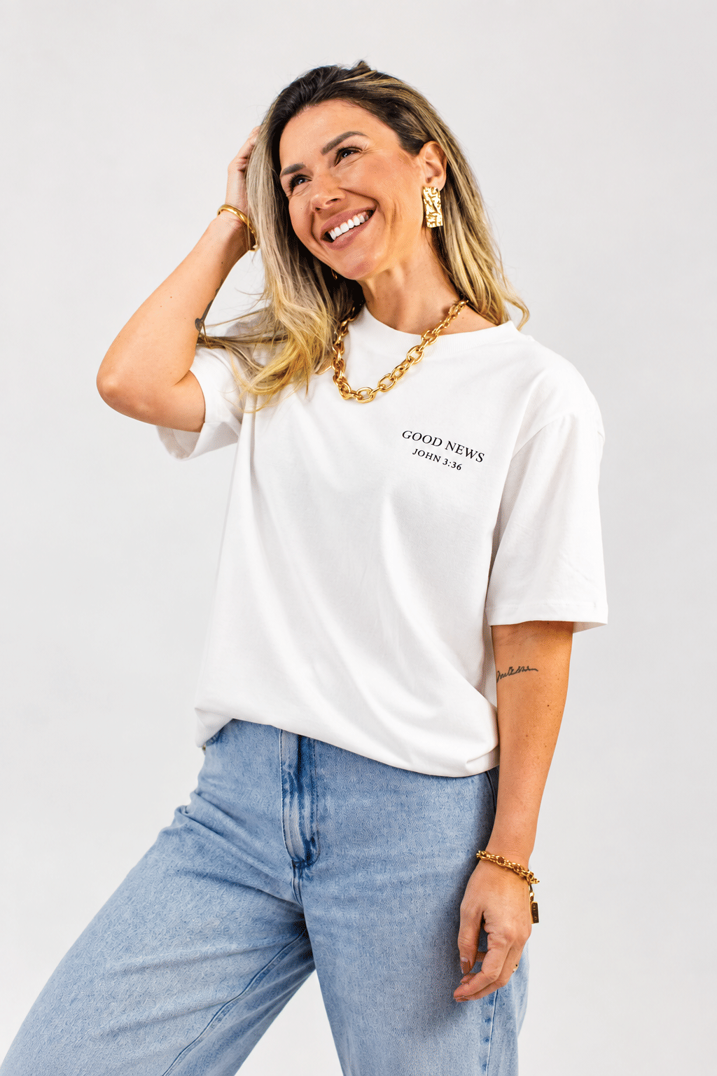T-SHIRT OVERSIZED THE GOOD NEWS T-SHIRT OVERSIZED THE GOOD NEWS