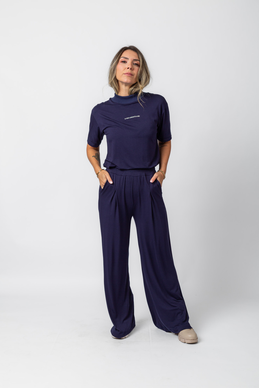 TRIO PROPÓSITO PRETO - KIMONO + CALÇA + BLUSA ECLESIASTE TRIO PROPÓSITO PRETO - KIMONO + CALÇA + BLUSA ECLESIASTE