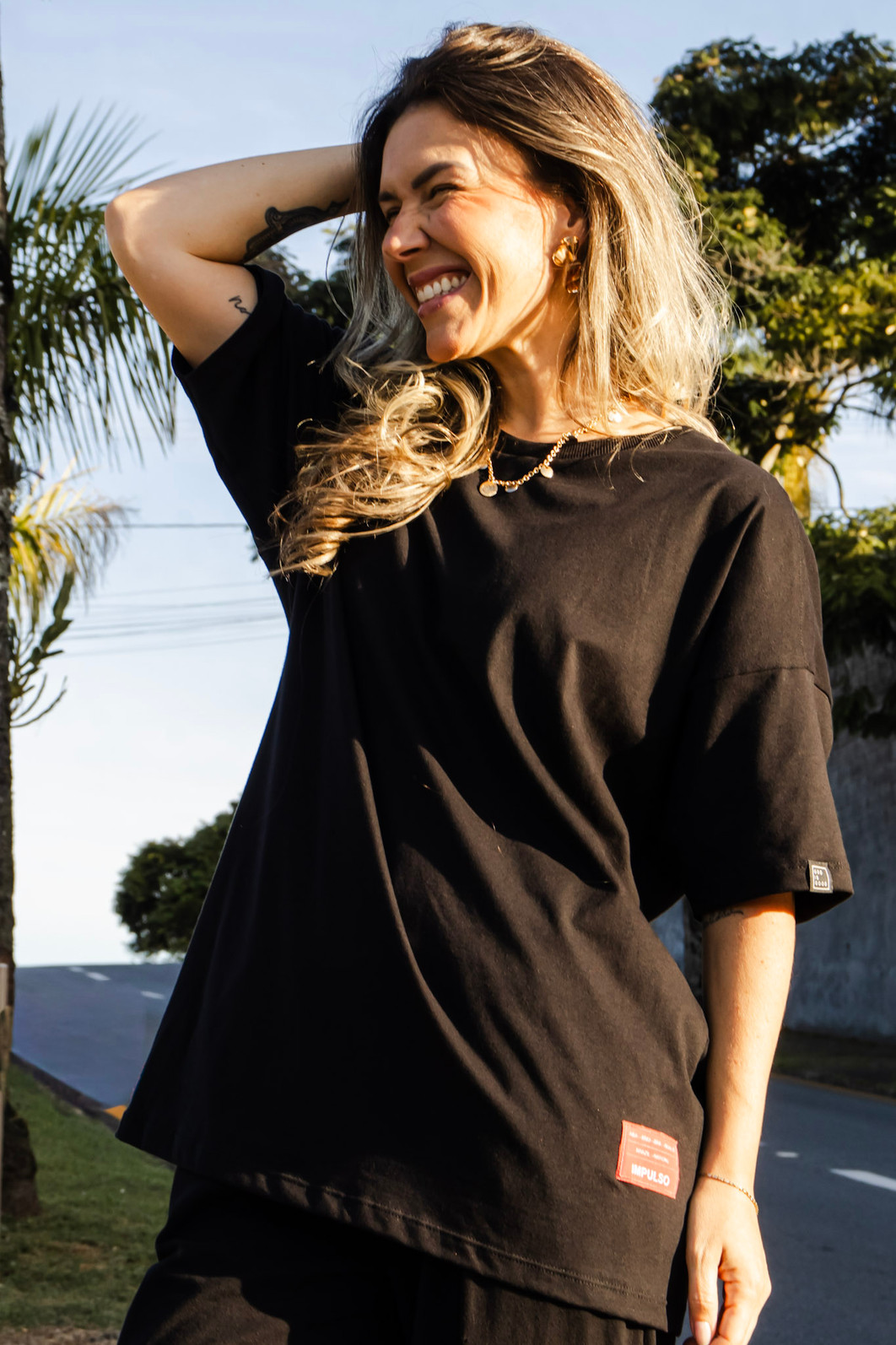T-SHIRT MAXI OVERSIZED JESUS SALVOU A MINHA VIDA
