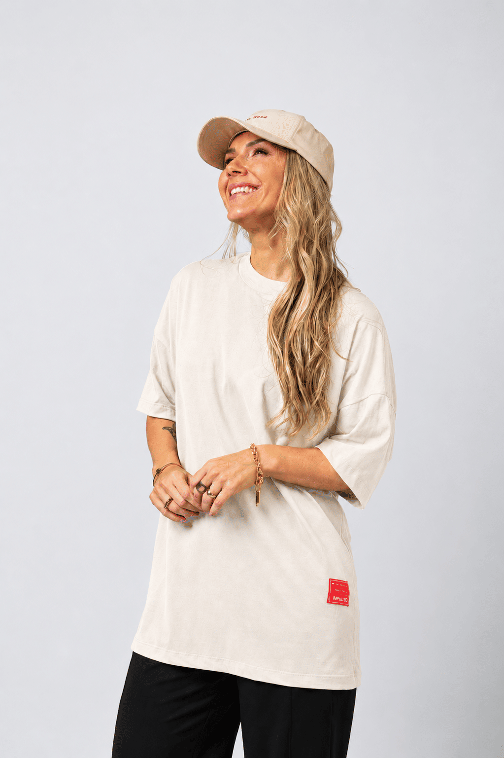 T-SHIRT MAXI OVERSIZED JESUS SALVOU A MINHA VIDA OFF T-SHIRT MAXI OVERSIZED JESUS SALVOU A MINHA VIDA OFF