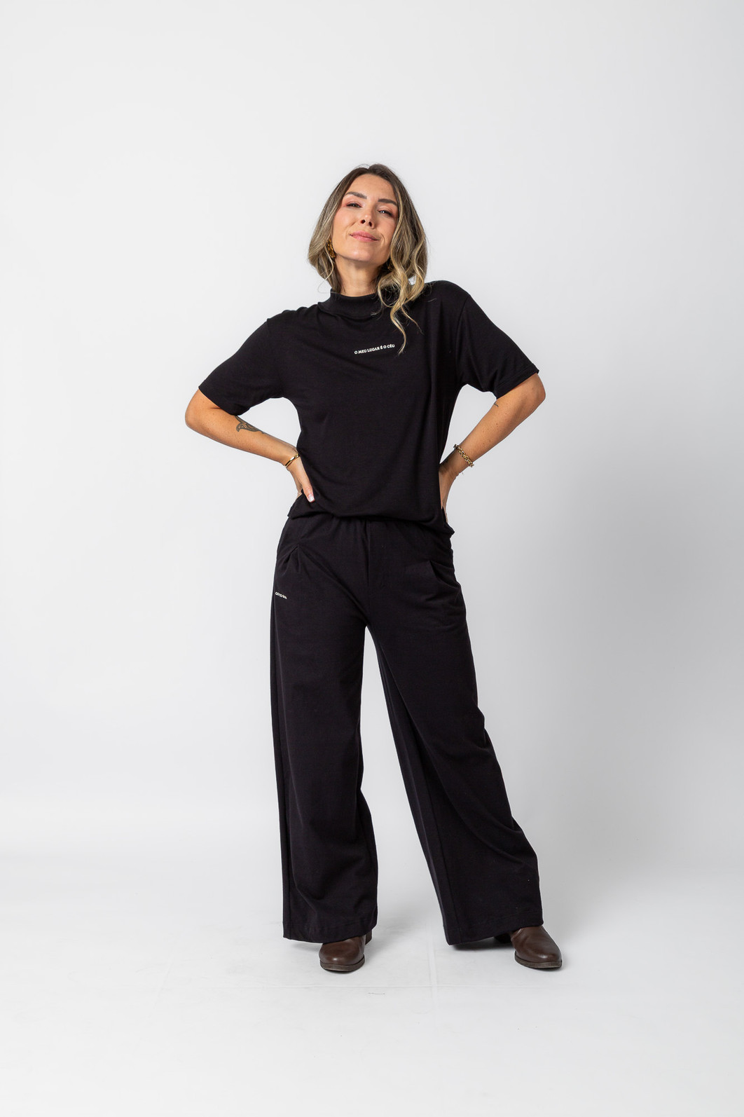 TRIO PROPÓSITO PRETO - KIMONO + CALÇA + BLUSA ECLESIASTE TRIO PROPÓSITO PRETO - KIMONO + CALÇA + BLUSA ECLESIASTE