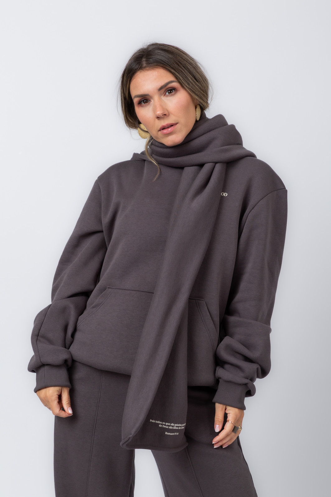 CASACO OVERSIZED MOLETOM MATEUS