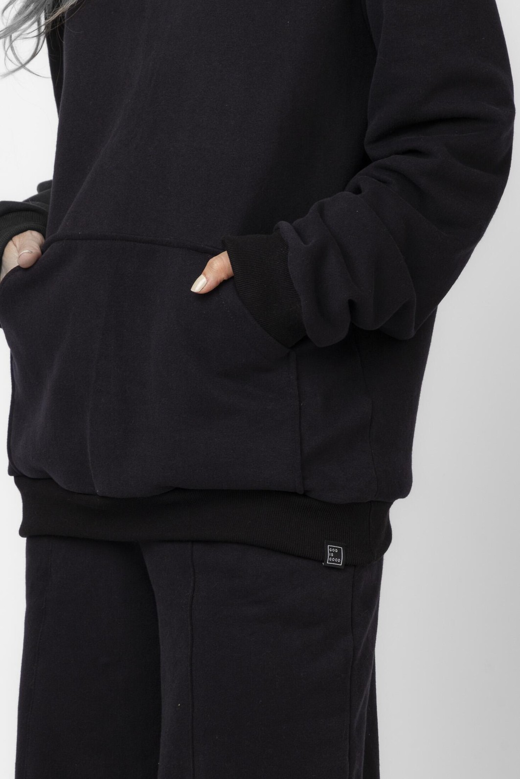 CASACO MOLETOM OVERSIZED PROVÉRBIOS CASACO MOLETOM OVERSIZED PROVÉRBIOS