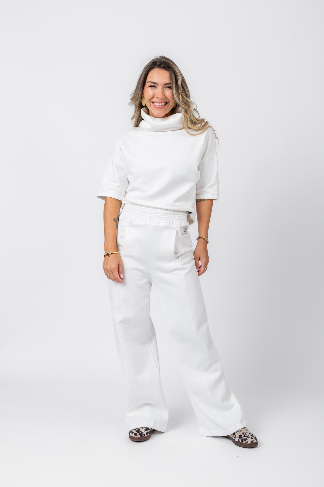 CONJUNTO ESSENTIAL CONJUNTO ESSENTIAL