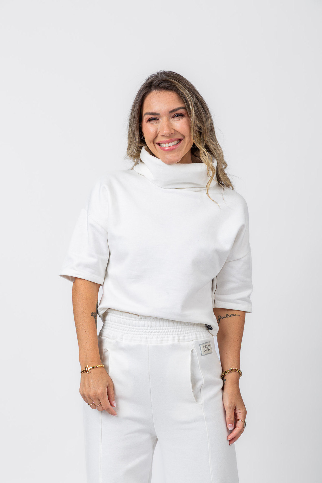 CONJUNTO ESSENTIAL CONJUNTO ESSENTIAL