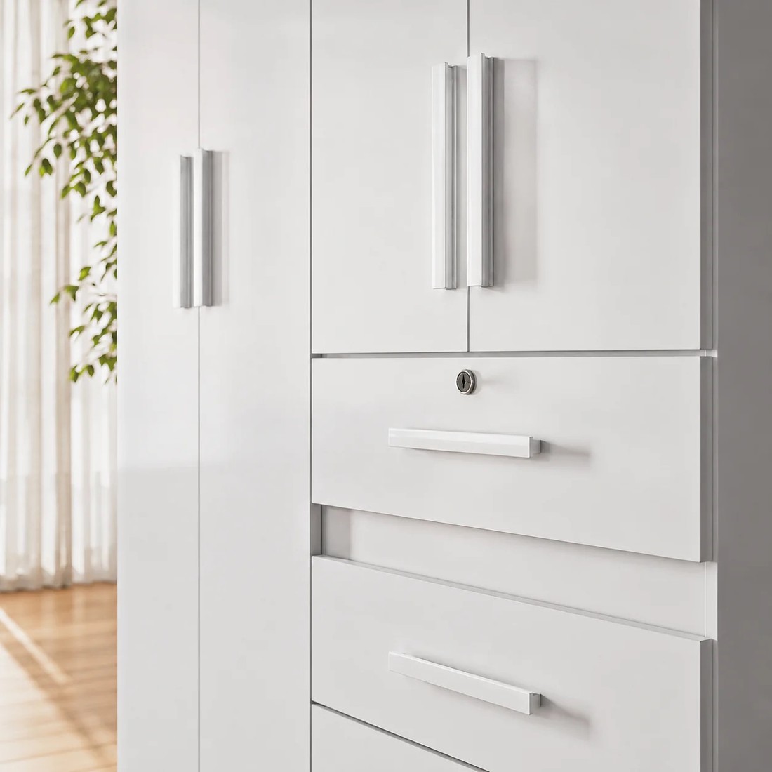 Guarda-roupa Solteiro Sobral 4 Portas 4 Gavetas com Chave Moval - Branco