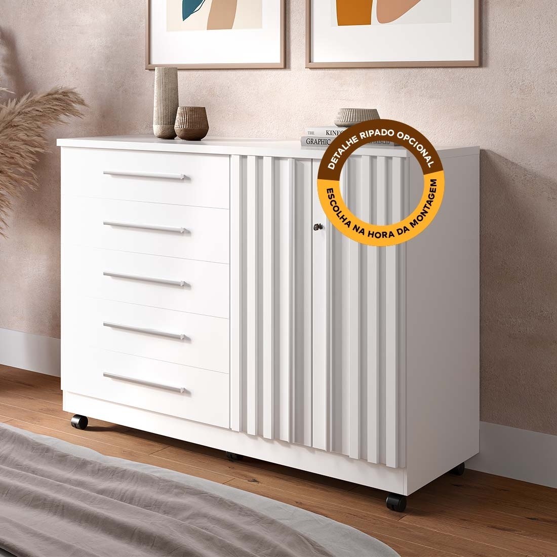 Cômoda Bella 5 Gavetas 2 Portas 136cm MDF com Rodízios ACP - Branco