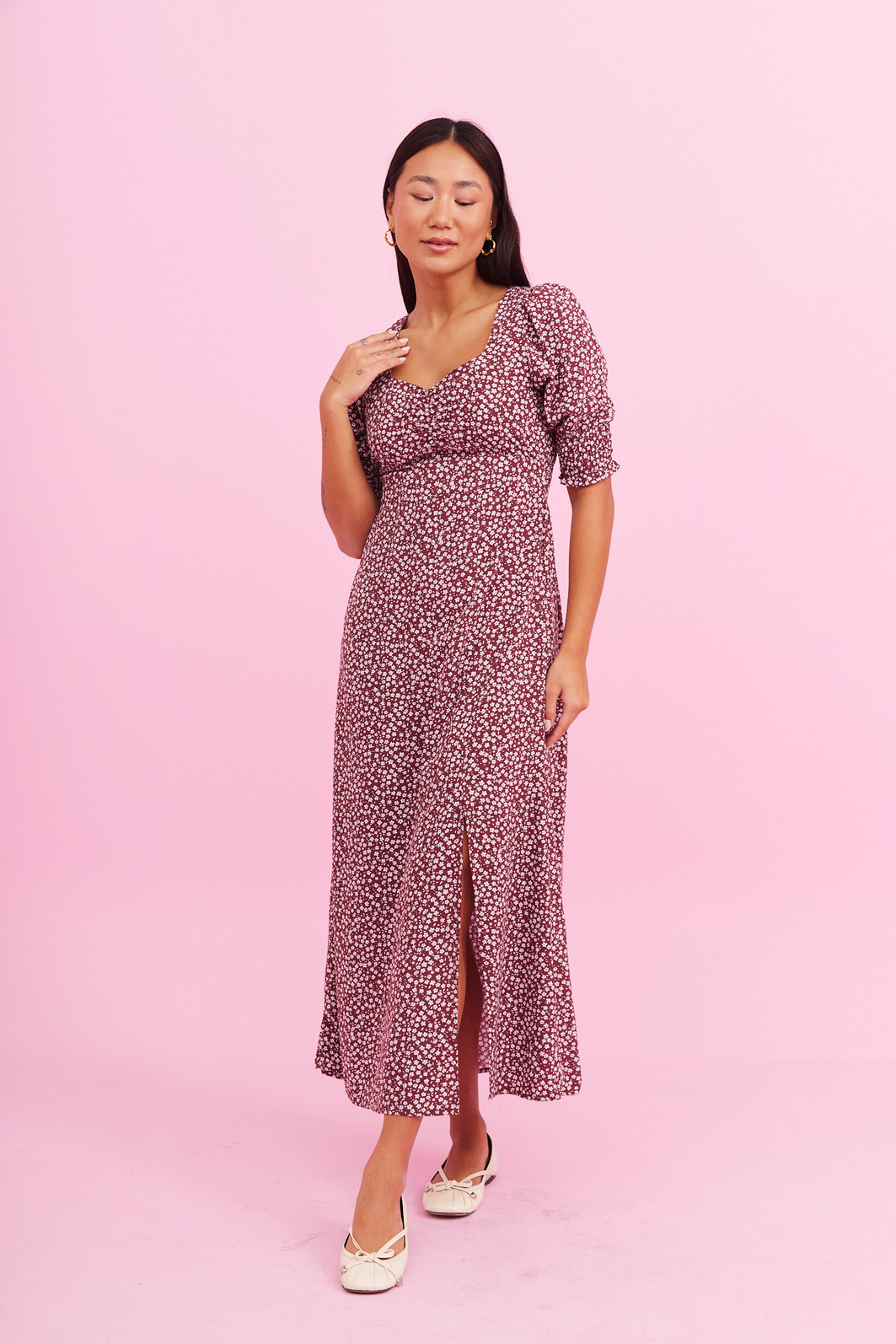 VESTIDO MIDI CARINE FLORAL VESTIDO MIDI CARINE FLORAL