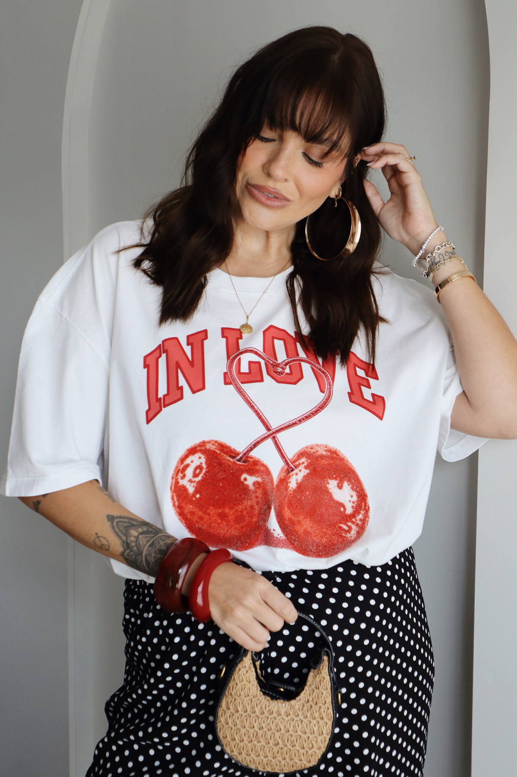 T-SHIRT OVERSIZED CHERRY BRANCO ACUCAR