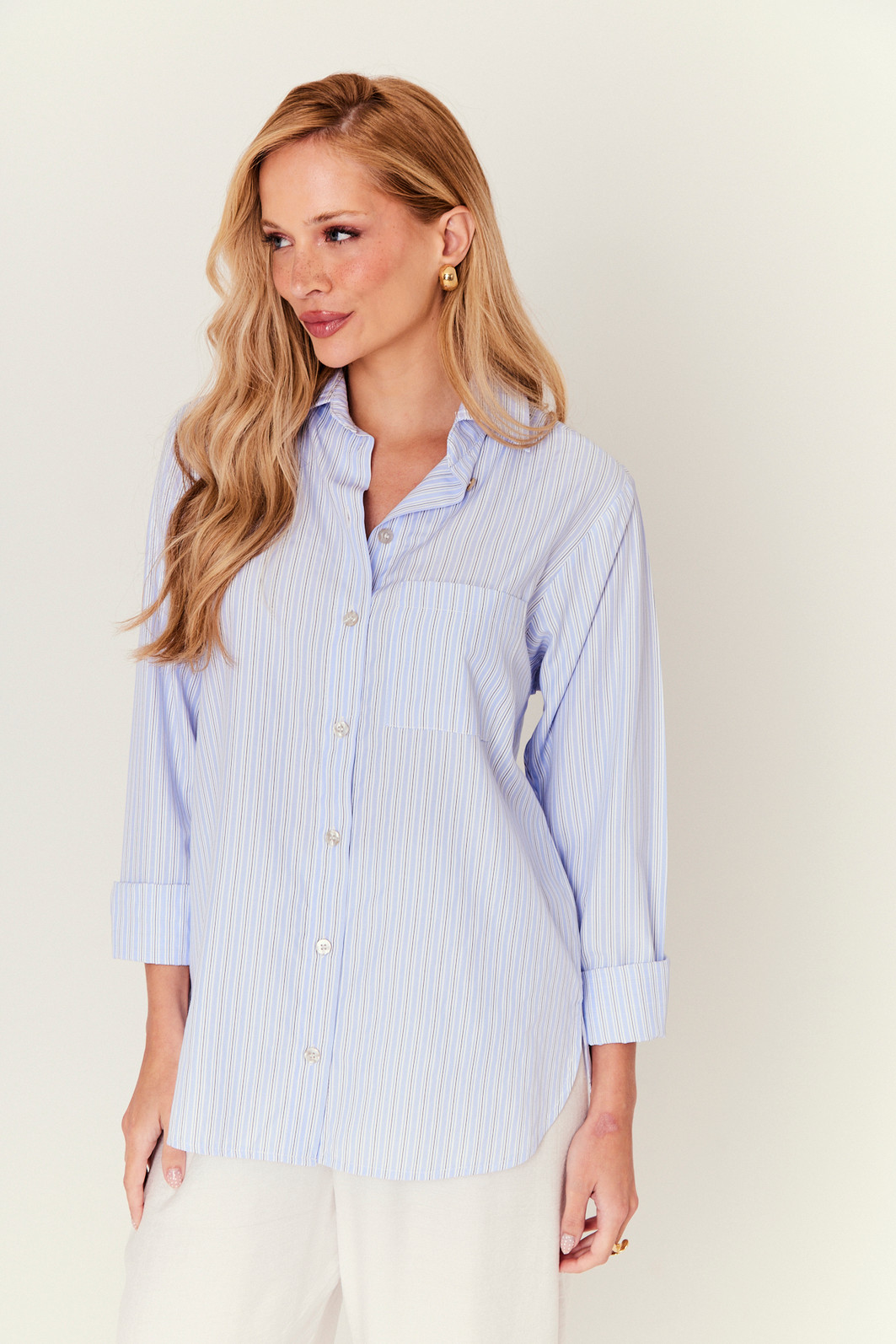 CAMISA MONIQUE AZUL LISTRADO CAMISA MONIQUE AZUL LISTRADO