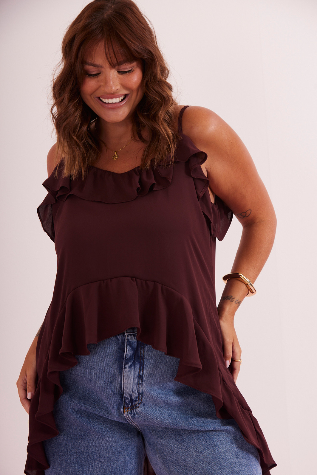 BLUSA ALÇA GAYA MARROM BLUSA ALÇA GAYA MARROM