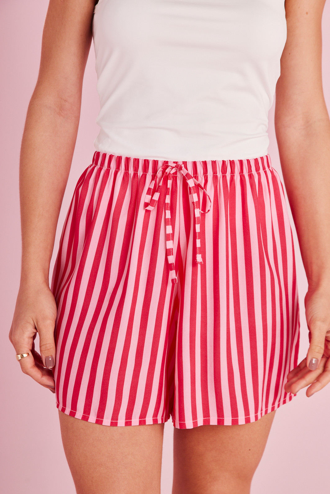 SHORTS LISTRADO