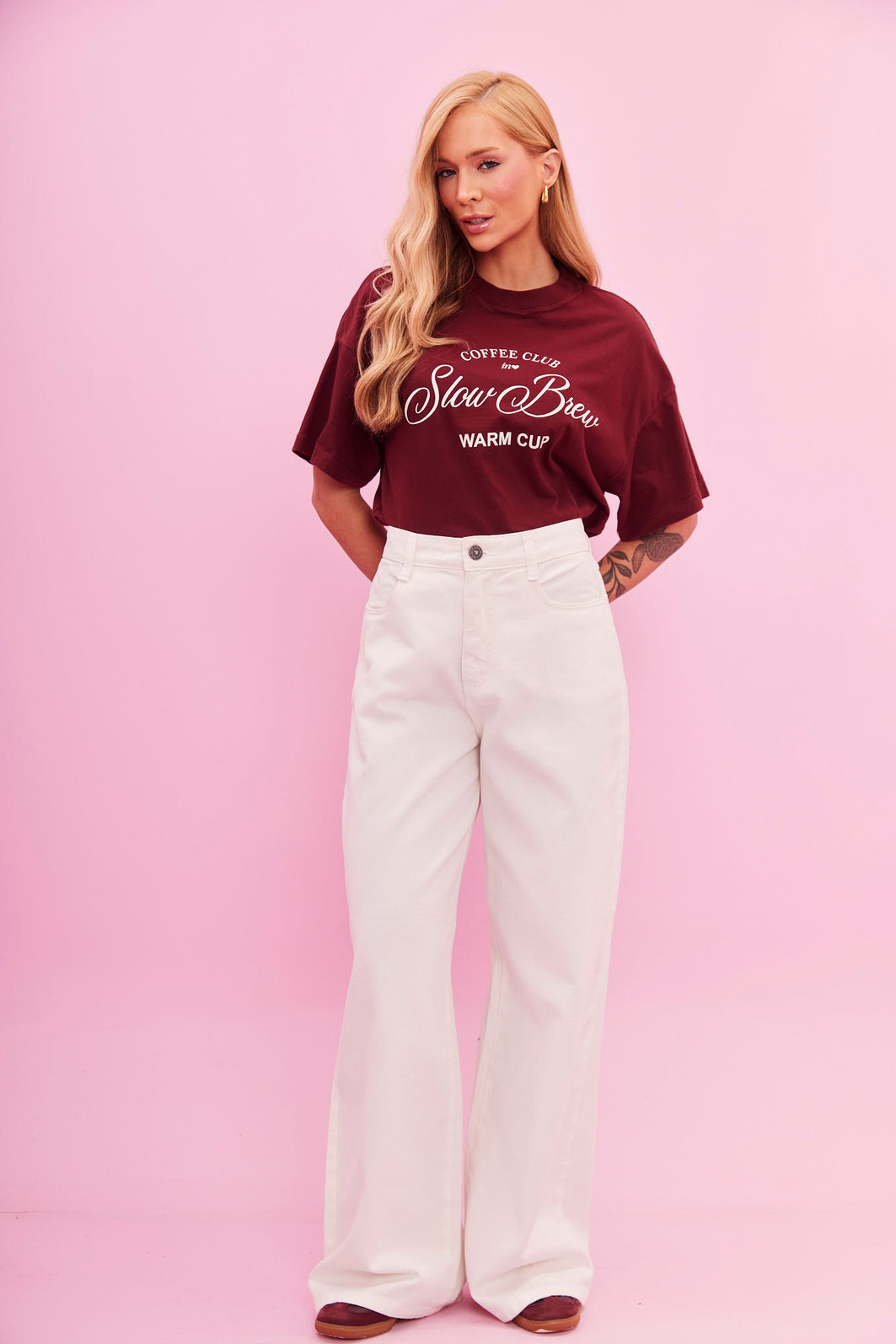 T-SHIRT OVER COFFEE CLUB BORDO