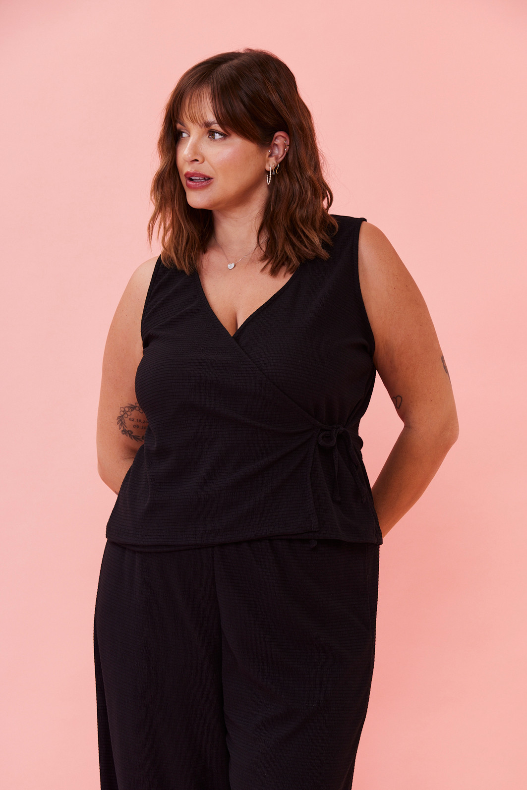 BLUSA HELLEN PRETO BLUSA HELLEN PRETO