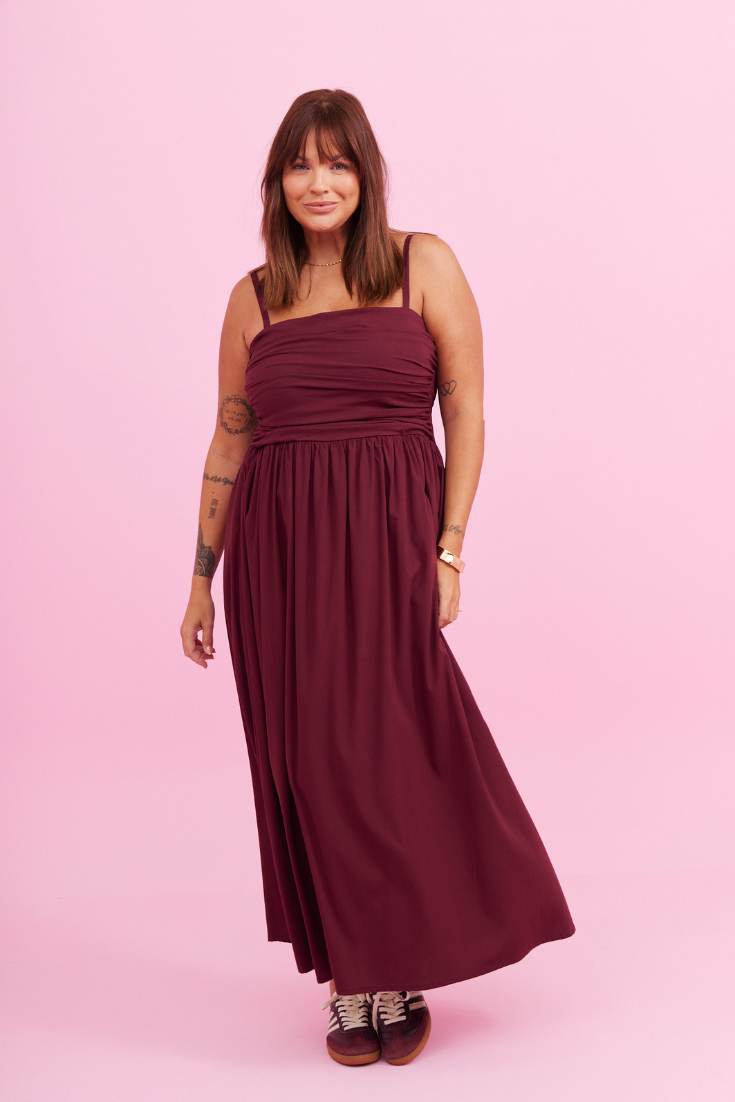 VESTIDO MIDI MARSALA BORDO