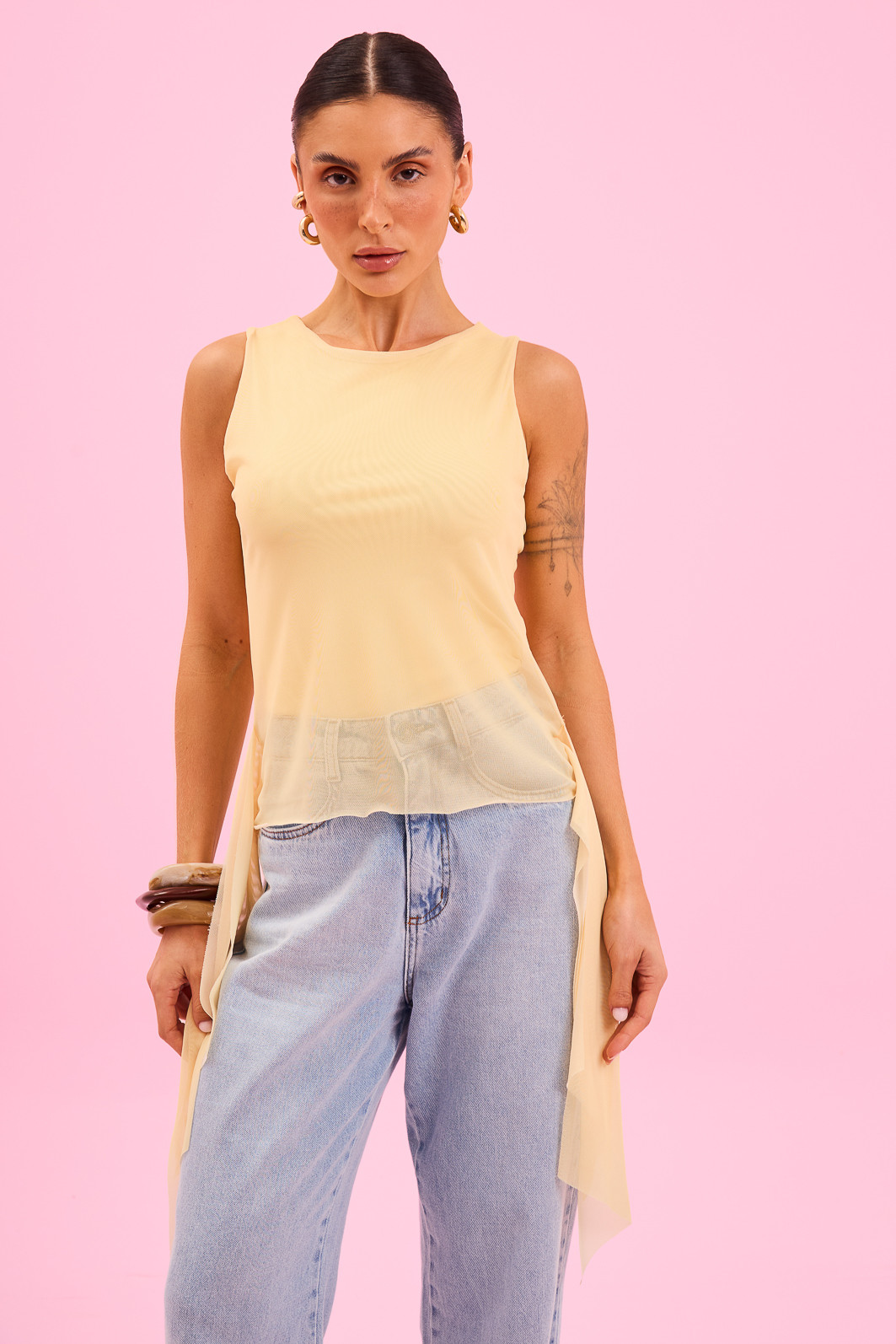 BLUSA REGATA EM TULE PALOMA AMARELO BLUSA REGATA EM TULE PALOMA AMARELO