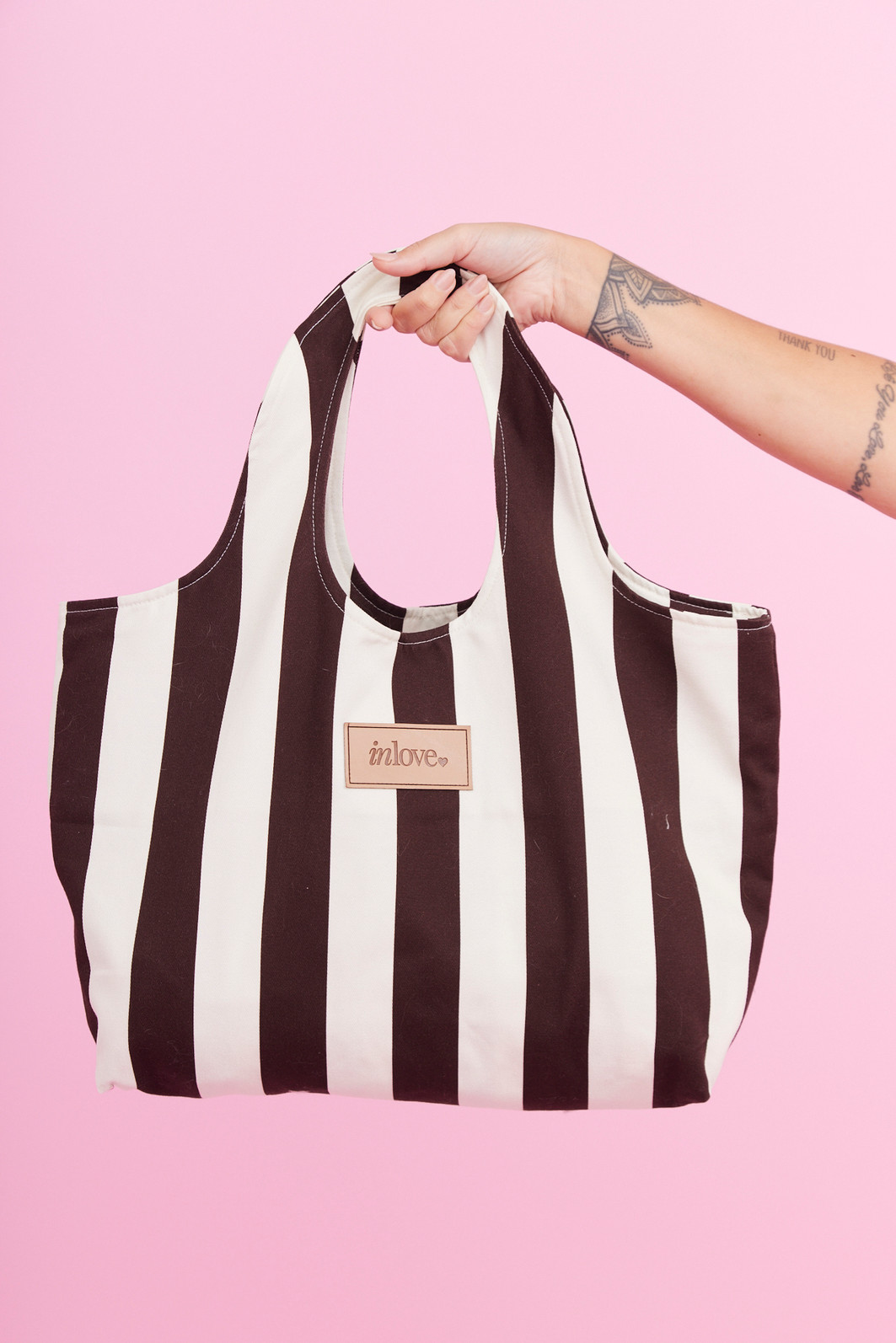 BAG ESTAMPADA IN LOVE LISTRADO