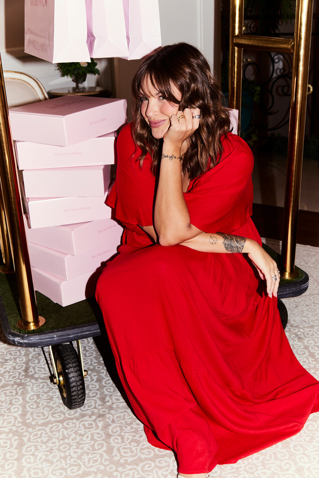 VESTIDO OLIVIA VERMELHO VESTIDO OLIVIA VERMELHO