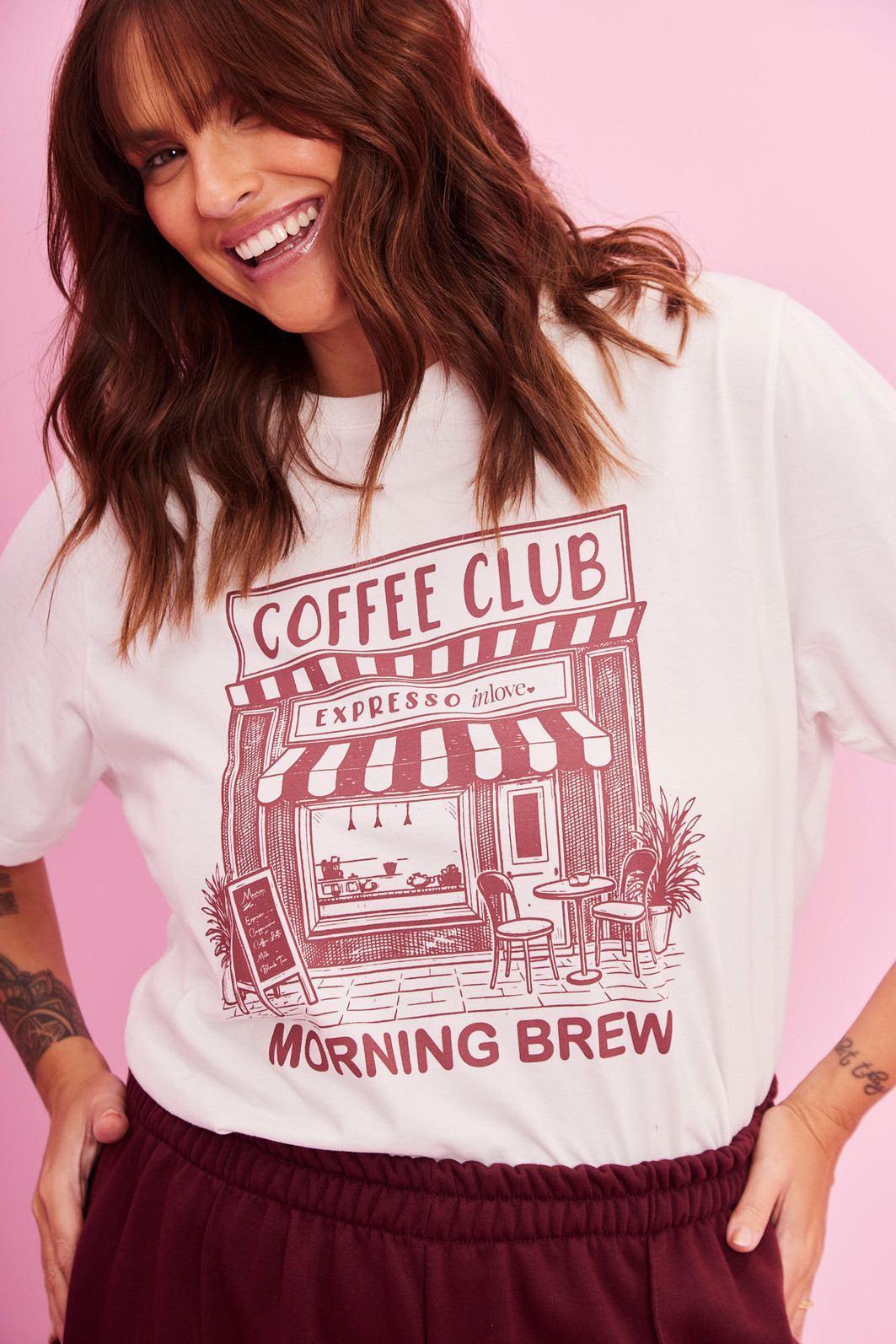 T-SHIRT SLIM MORNING BREW BRANCO ACUCAR
