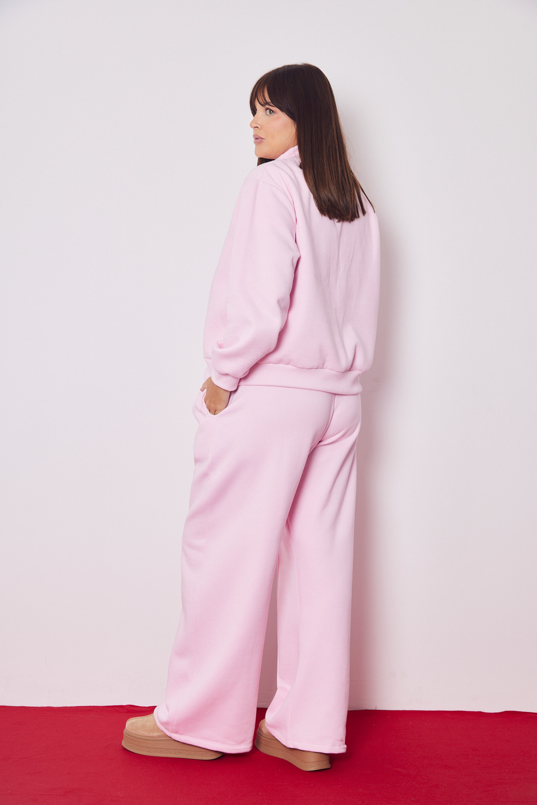 CONJUNTO PREMIUM DE MOLETOM COM ZIPER ROSA CONJUNTO PREMIUM DE MOLETOM COM ZIPER ROSA