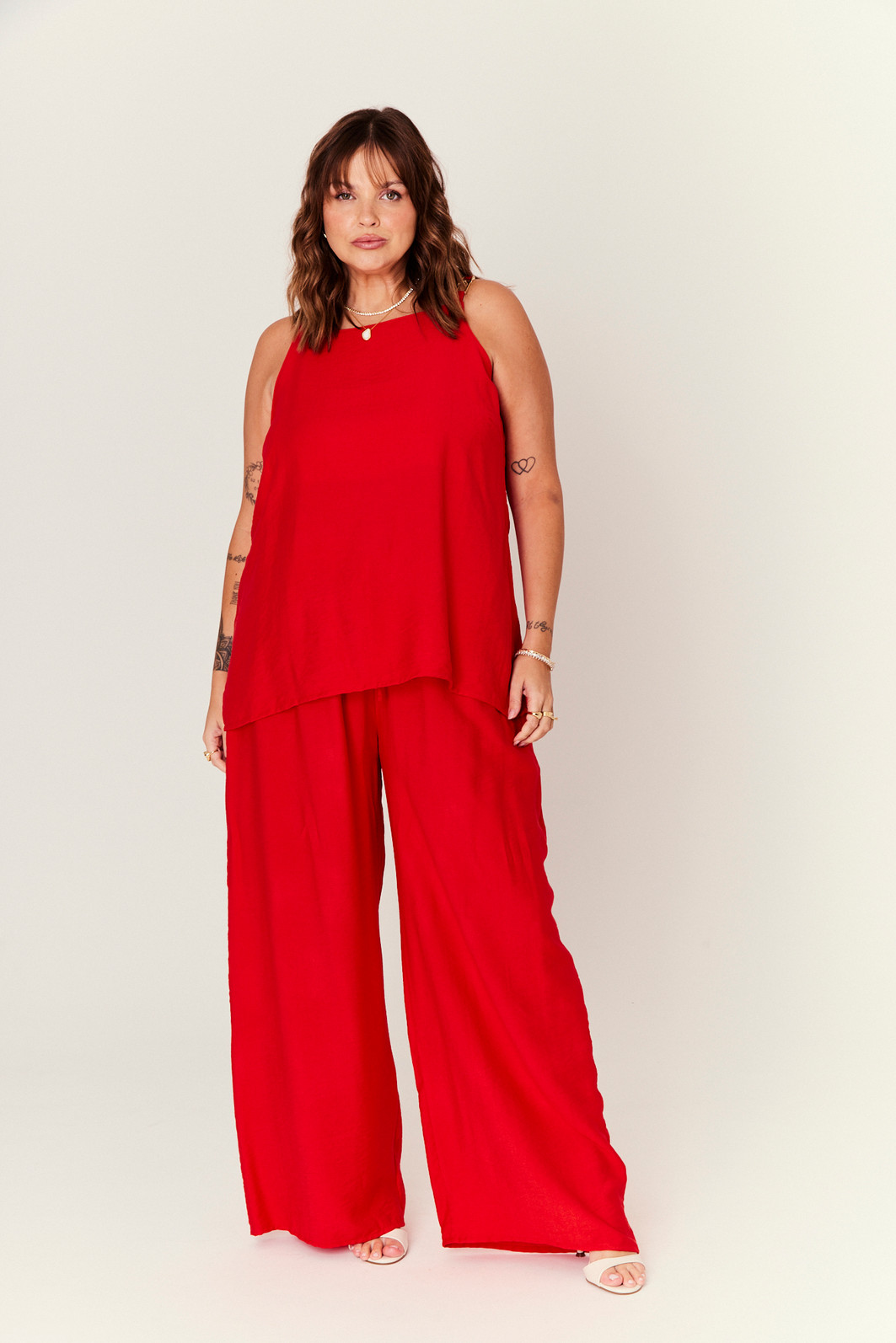 REGATA DE ALÇA SOPHIA VERMELHO REGATA DE ALÇA SOPHIA VERMELHO