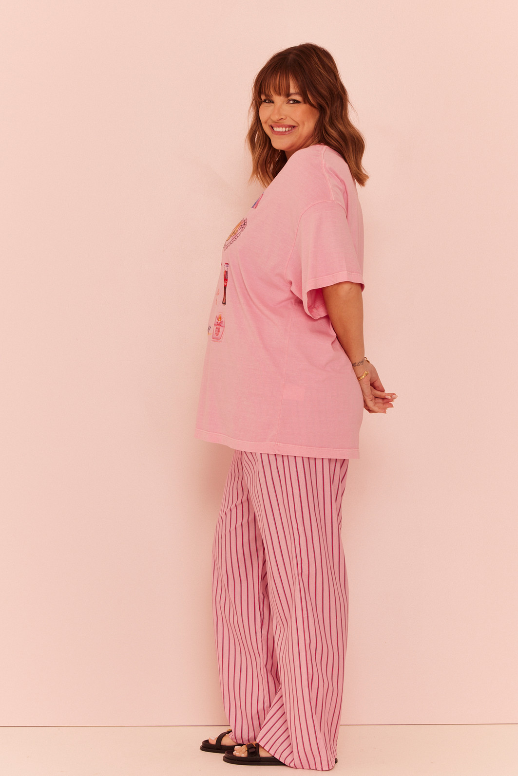 CALÇA FERNANDA LISTRADO ROSA E VERMELHO CALÇA FERNANDA LISTRADO ROSA E VERMELHO