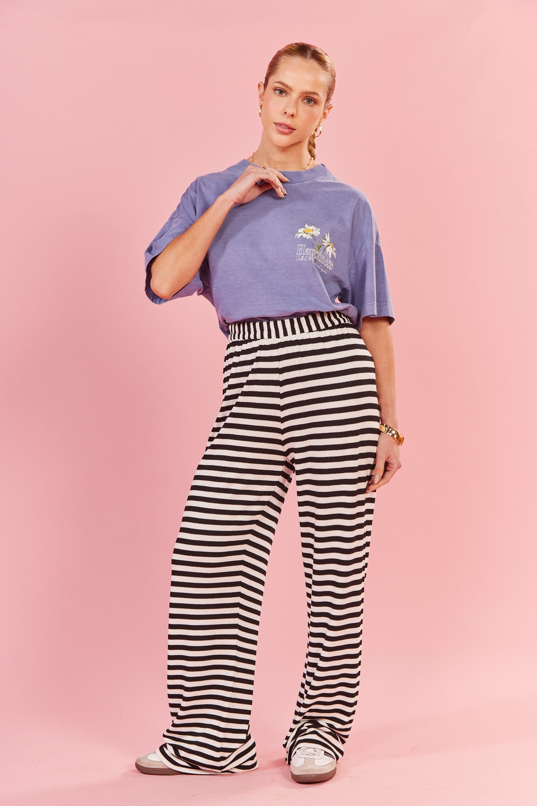 Calça Listrada Morgana LISTRADO PRETO COM FUNDO OFFF Calça Listrada Morgana LISTRADO PRETO COM FUNDO OFFF