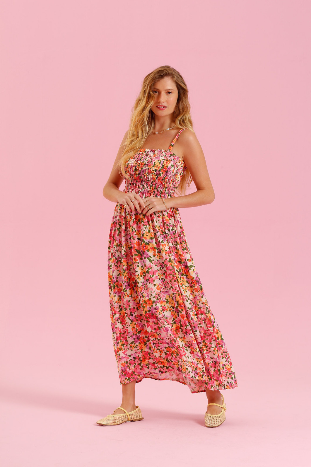 VESTIDO ROSA ESTAMPA FLORAL