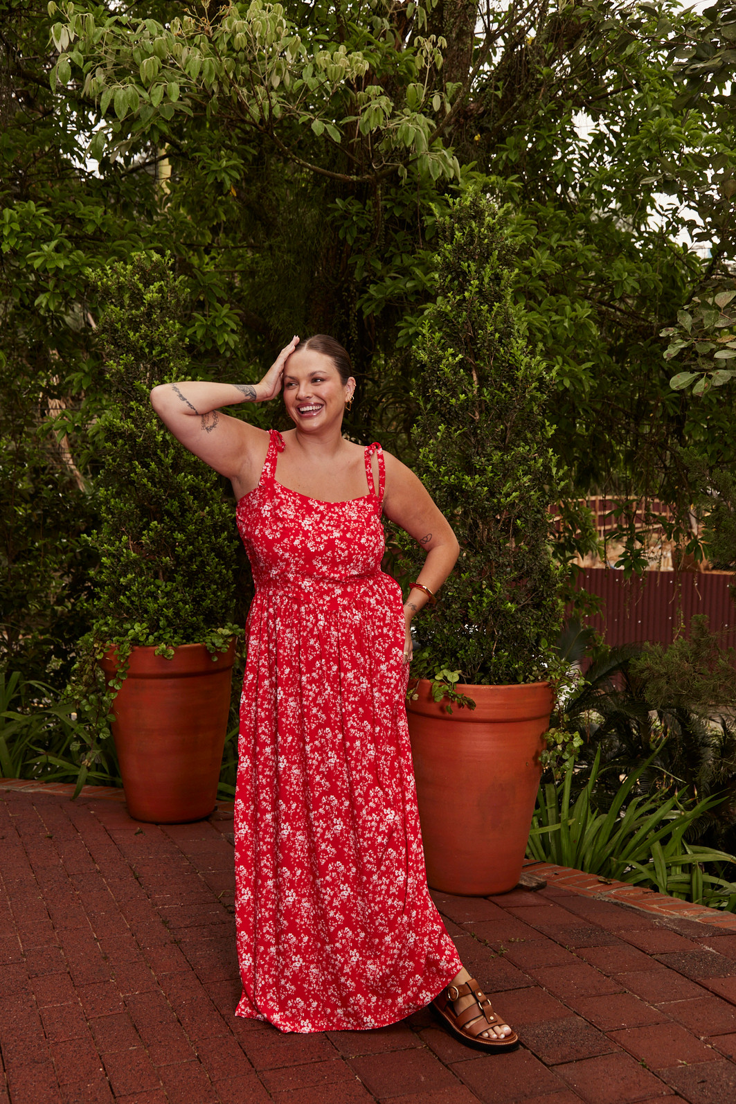VESTIDO MIDI MARINA FLORAL