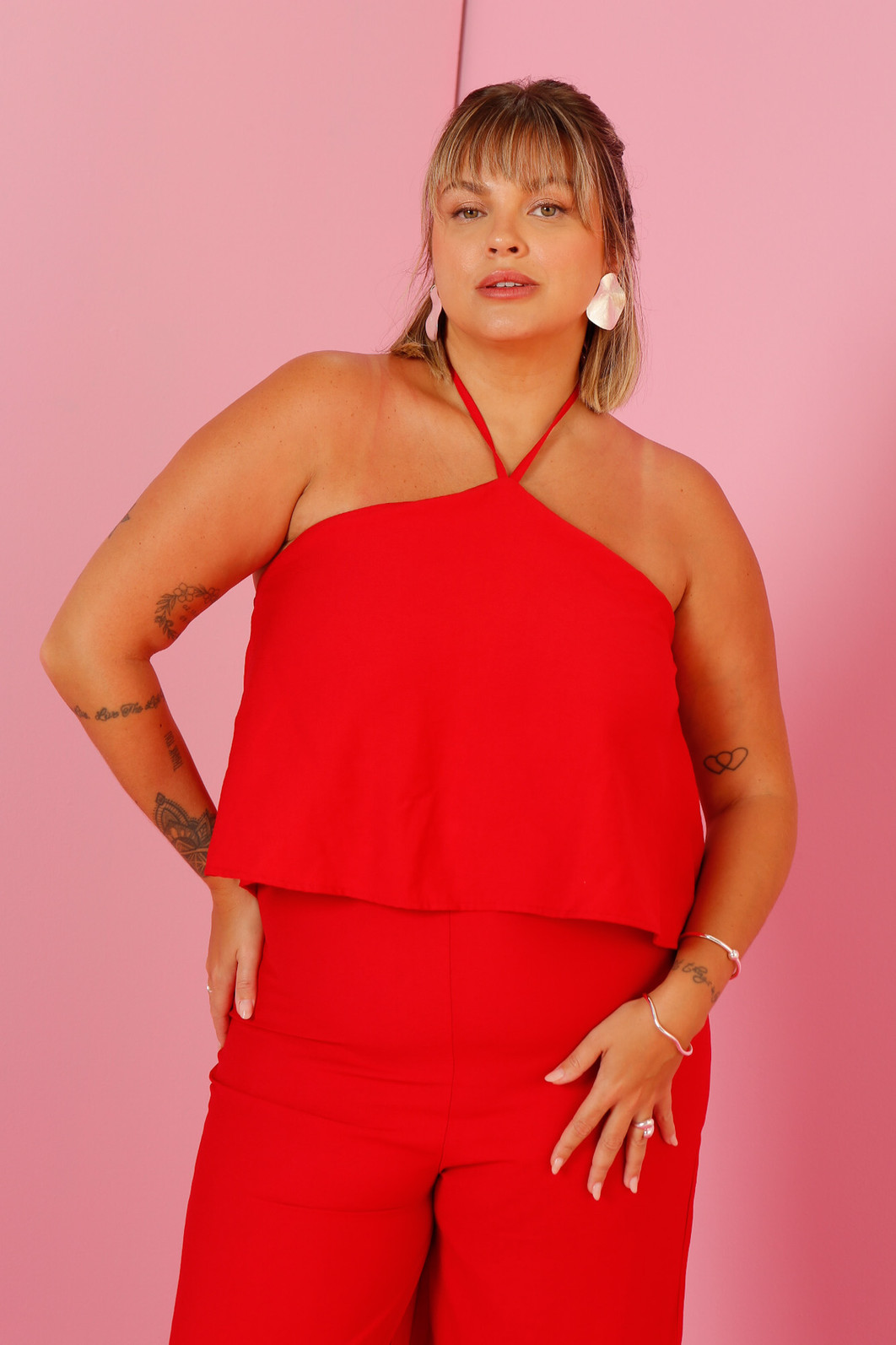 MACACÃO LONGO VERMELHO MACACÃO LONGO VERMELHO