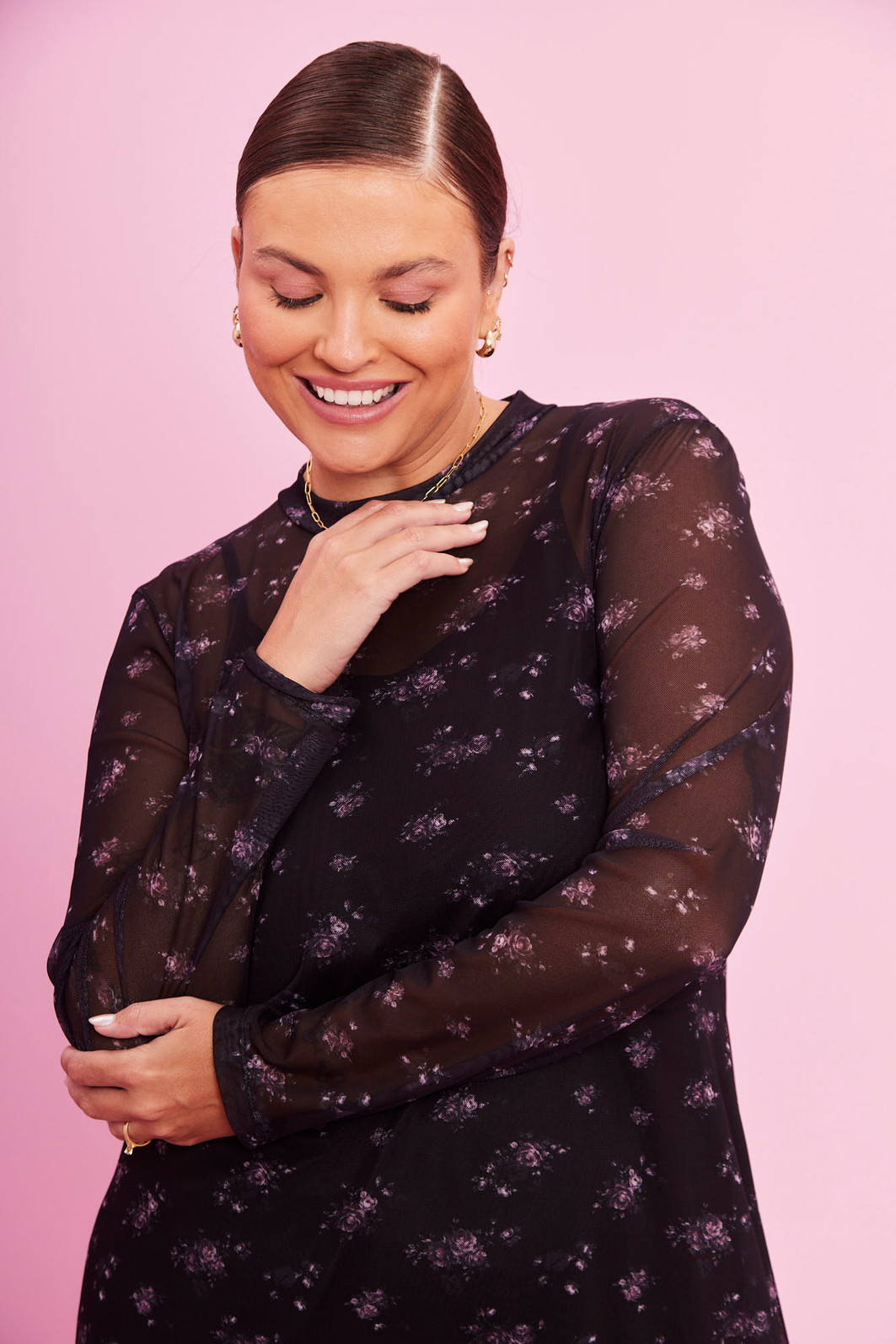 VESTIDO TULE FLOWER FLORAL FUNDO PRETO