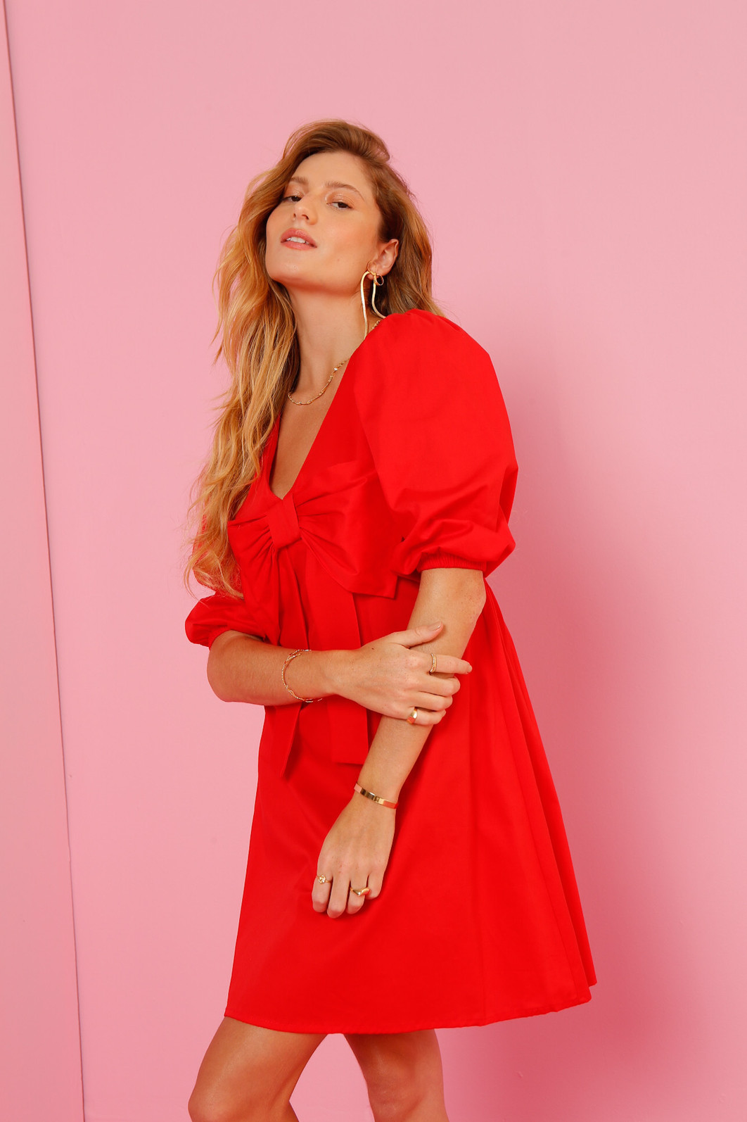 VESTIDO CURTO LAÇO VERMELHO VESTIDO CURTO LAÇO VERMELHO