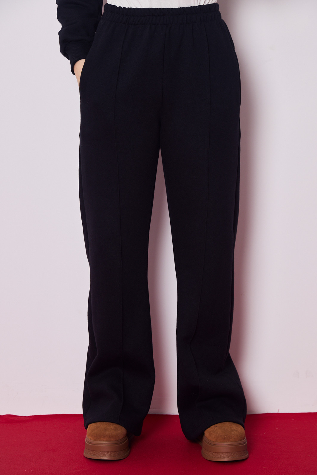 CALÇA MOLETOM PREMIUM TALI PRETO CALÇA MOLETOM PREMIUM TALI PRETO