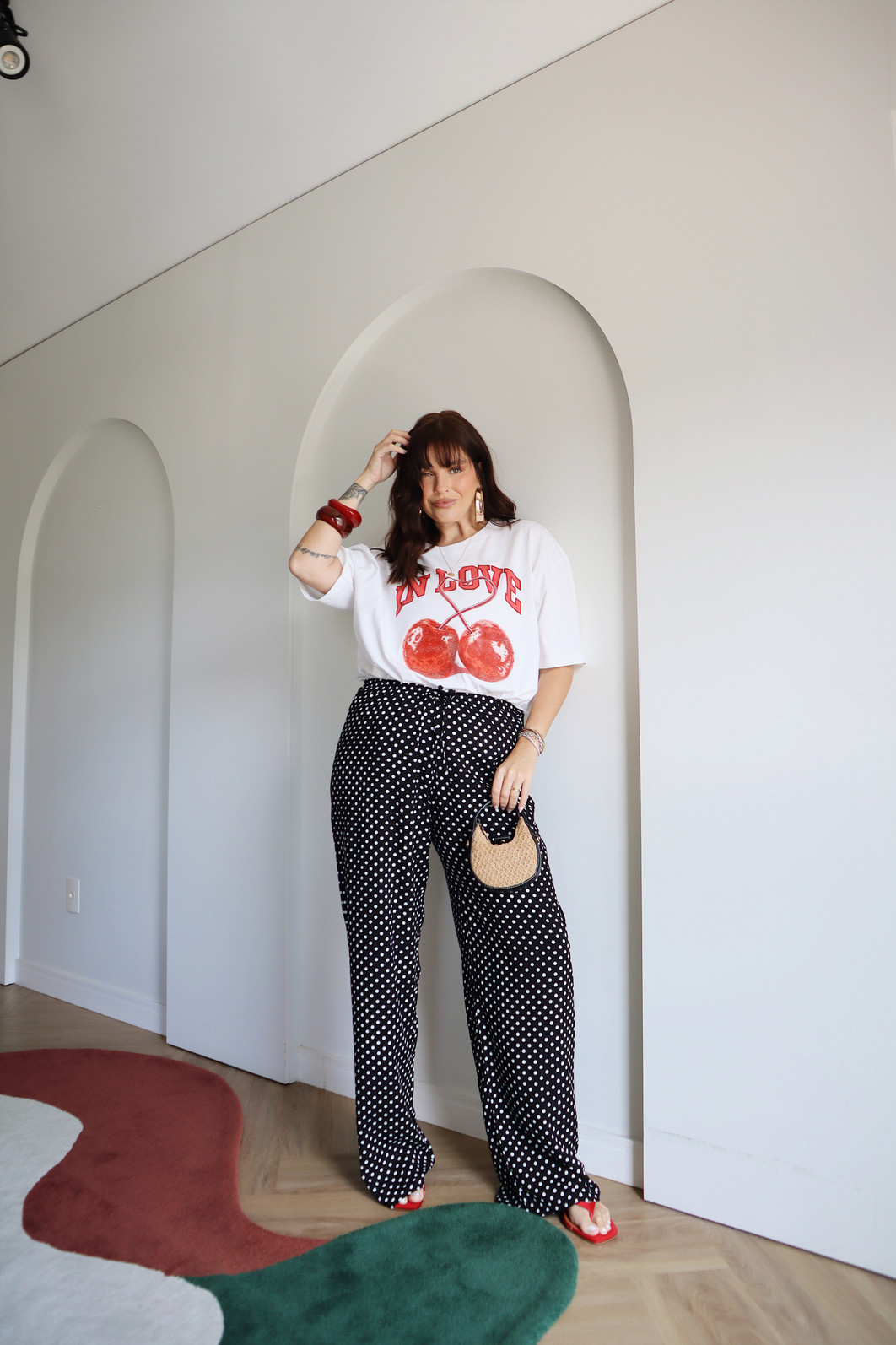 T-SHIRT OVERSIZED CHERRY BRANCO ACUCAR